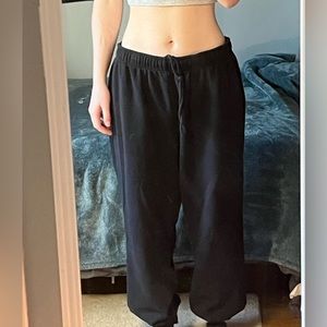 black sweatpants